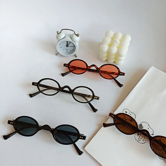 Retro Small Oval Sunglasses – Vintage Fashion Shades with Anti-Blue Light Lenses for Men & Women