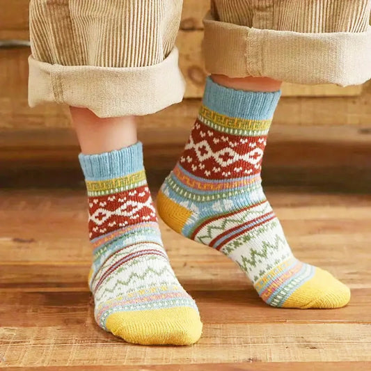 5 Pairs Women Socks Autumn Winter Thickened Warm Soft Comfortable Fashion Middle Socks Women Calf Socks Retro Ethnic Socks